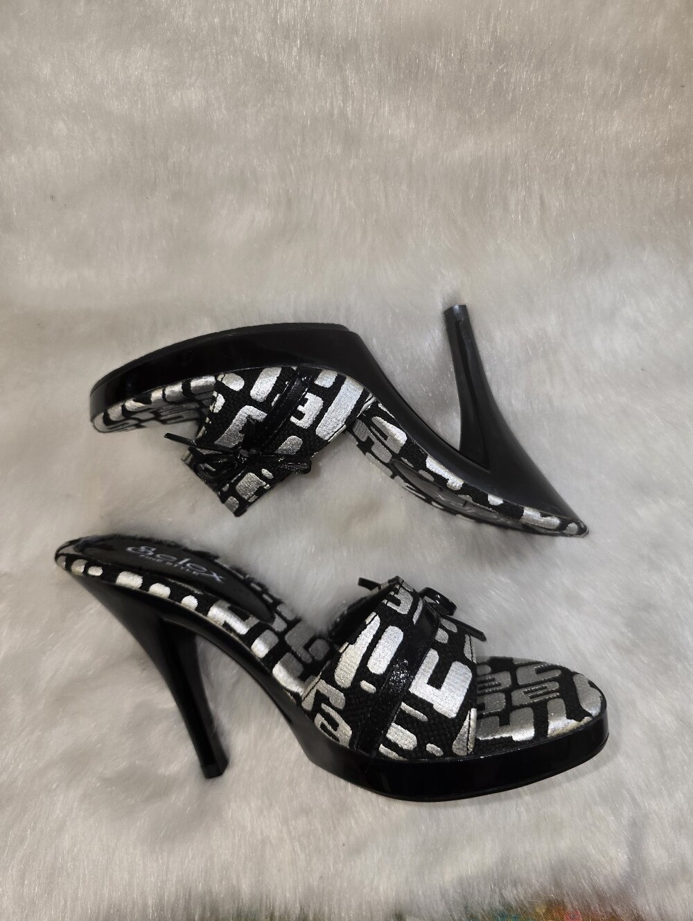 Selex Fine Style Womens Silver & White Patterned Platform Heel Slide Sandals - Picture 4 of 13